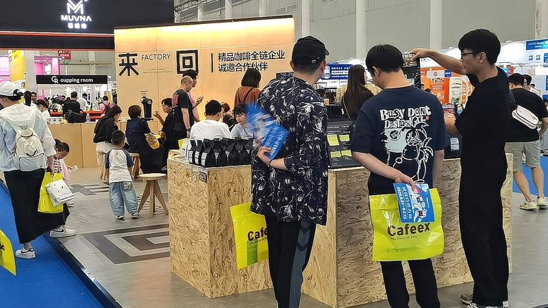 北京灯箱选材，别被“越亮越好”带偏了